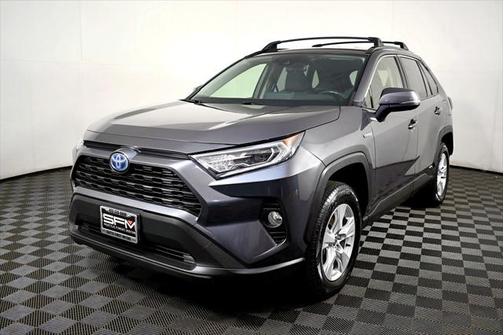 2021 Toyota RAV4 Hybrid XLE