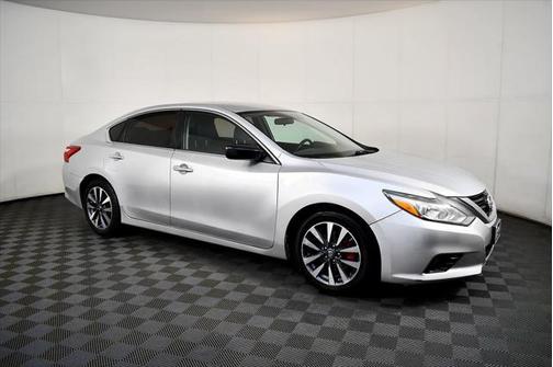 2017 Nissan Altima 2.5 SV
