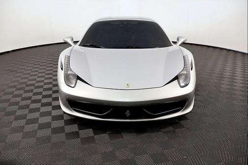 2011 Ferrari 458 Italia Base