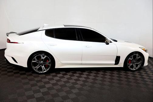 2018 Kia Stinger GT2