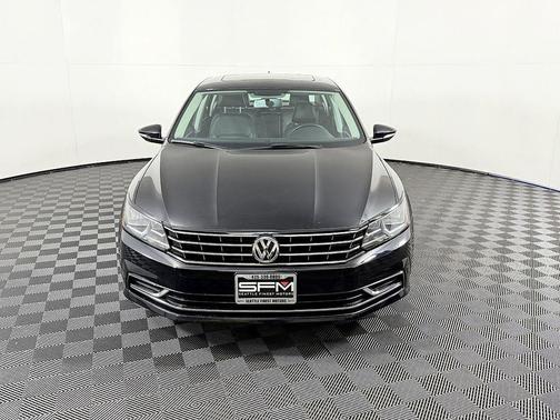 2018 Volkswagen Passat 2.0T SE