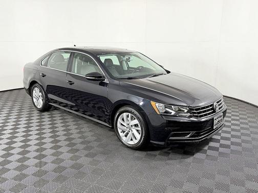 2018 Volkswagen Passat 2.0T SE