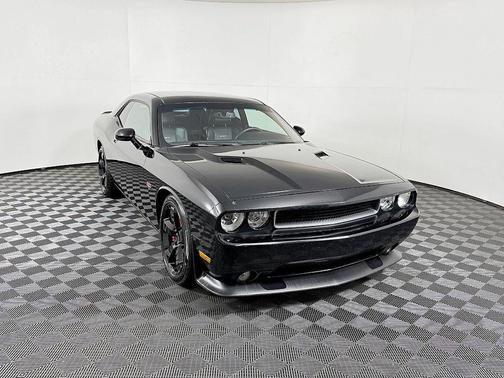 2013 Dodge Challenger SRT8