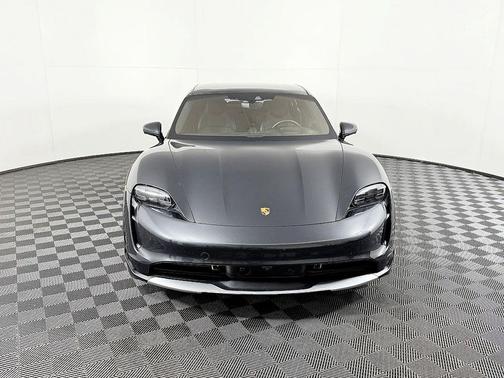 2022 Porsche Taycan 4
