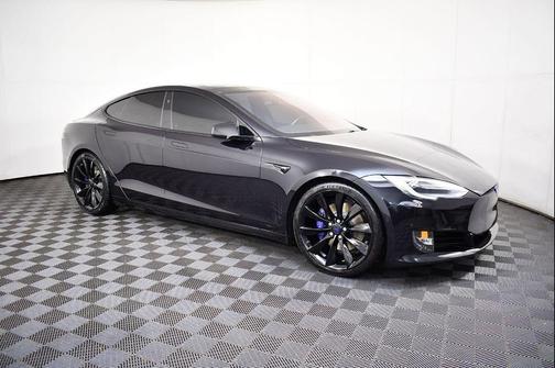 2017 Tesla Model S 75D