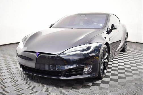 2017 Tesla Model S 75D