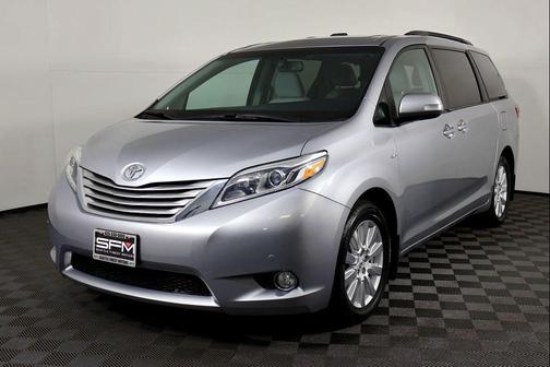 Silver Sky Metallic 2017 Toyota Sienna Limited
