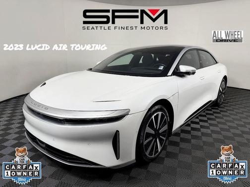 White 2023 Lucid Air Touring