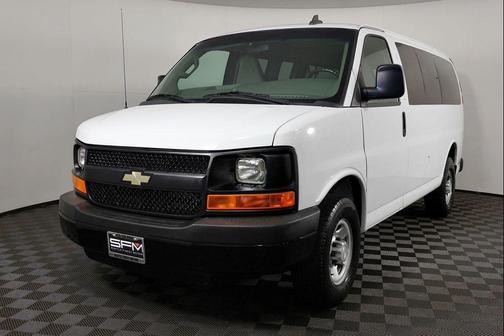 2016 Chevrolet Express 2500 LS