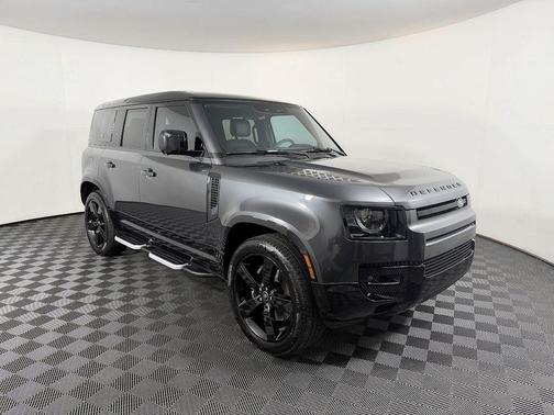 Santorini Black Metallic 2023 Land Rover Defender 110 V8