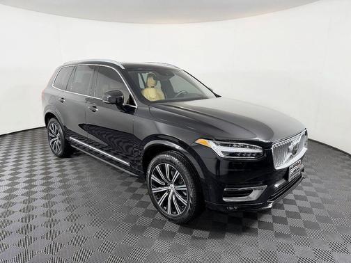 2021 Volvo XC90 T6 Inscription