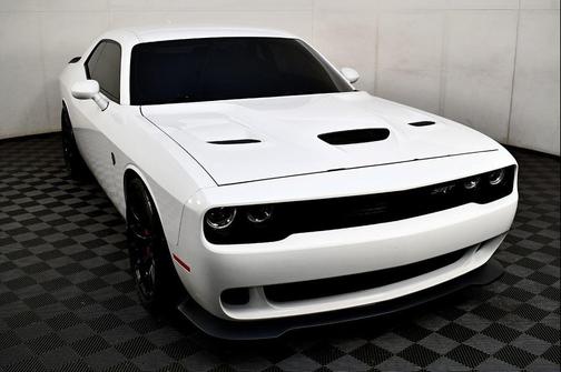 2015 Dodge Challenger SRT Hellcat