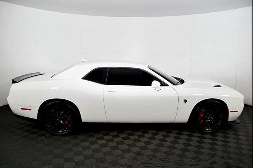 2015 Dodge Challenger SRT Hellcat