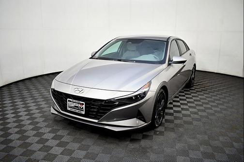 2022 Hyundai ELANTRA HEV Blue