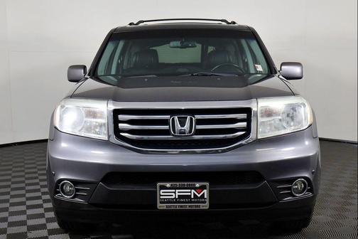Modern Steel Metallic 2015 Honda Pilot Touring