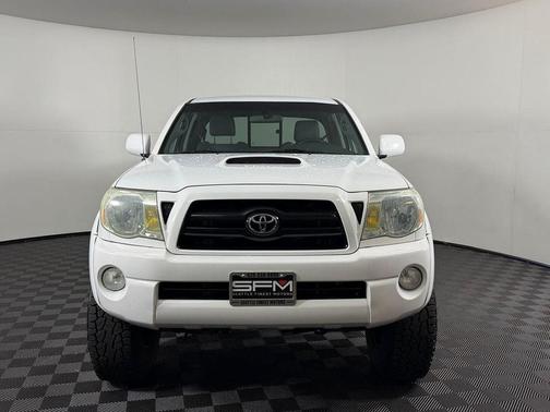 2006 Toyota Tacoma Base