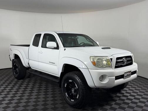2006 Toyota Tacoma Base