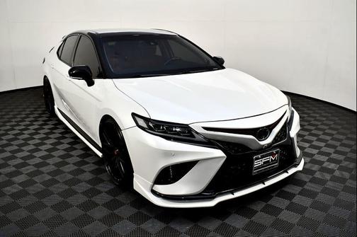 2018 Toyota Camry XLE