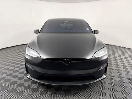 Solid Black 2022 Tesla Model X