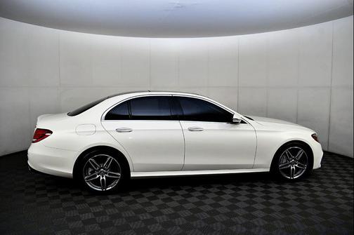 2019 Mercedes-Benz E-Class 4MATIC
