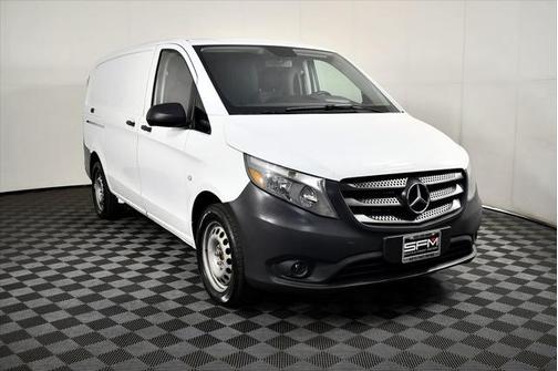 2016 Mercedes-Benz Metris Base