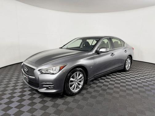 2015 INFINITI Q50 Premium