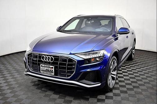 2021 Audi Q8 55 Prestige