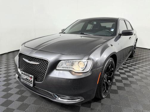 Granite Crystal Metallic Clearcoat 2017 Chrysler 300 S