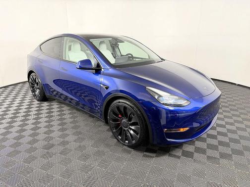 2023 Tesla Model Y Performance Dual Motor All-Wheel Drive