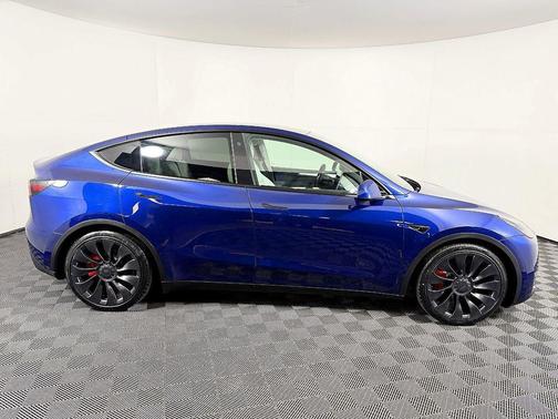2023 Tesla Model Y Performance Dual Motor All-Wheel Drive