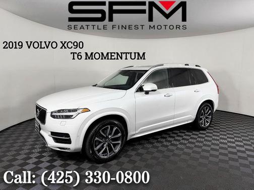 2019 Volvo XC90 T6 Momentum