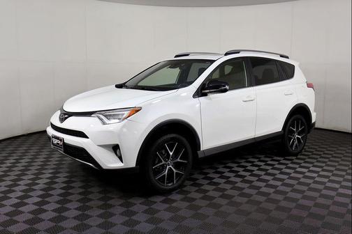 2017 Toyota RAV4 SE