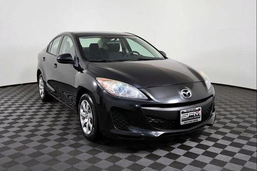 2013 Mazda Mazda3 i Sport
