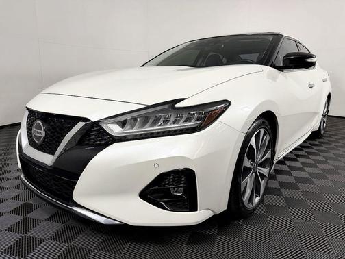 Pearl White Tricoat 2020 Nissan Maxima 3.5 Platinum
