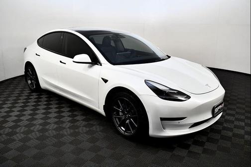 2022 Tesla Model 3 Long Range