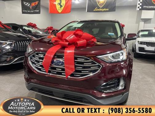 2020 Ford Edge Titanium