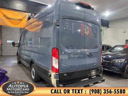 2021 Ford Transit-250 Base