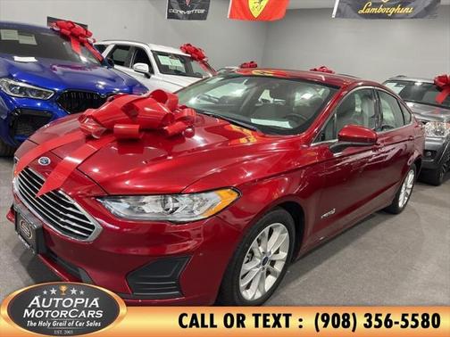 2019 Ford Fusion Hybrid SE