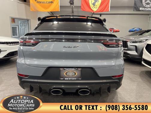 2023 Porsche Cayenne Turbo GT
