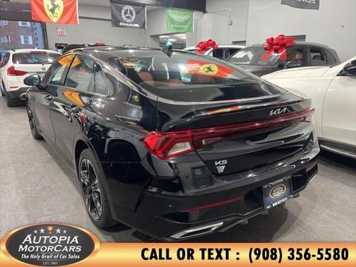 2023 Kia K5 GT-Line