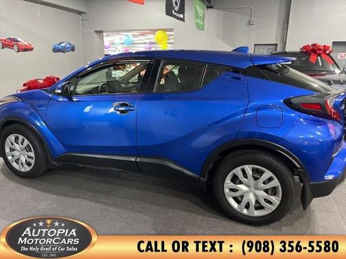 2020 Toyota C-HR LE