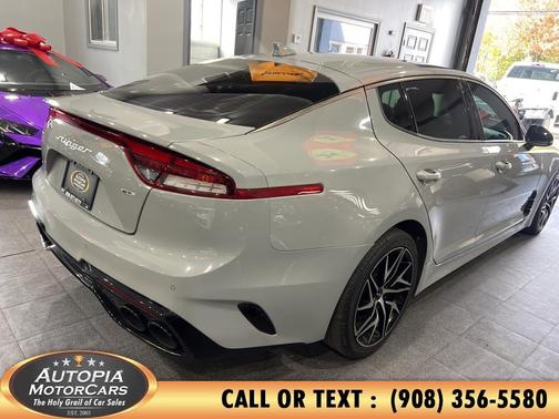 2023 Kia Stinger GT-Line