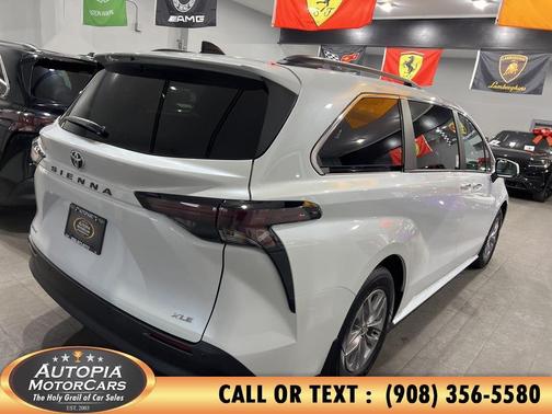 2026 Toyota Sienna XLE
