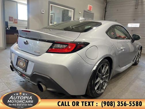 Ice Silver Metallic 2022 Subaru BRZ Premium