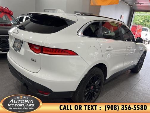2017 Jaguar F-PACE 35t Prestige