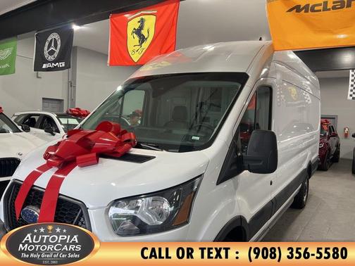 Oxford White 2025 Ford Transit-250 Base