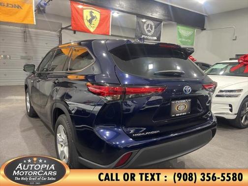 2021 Toyota Highlander Hybrid LE