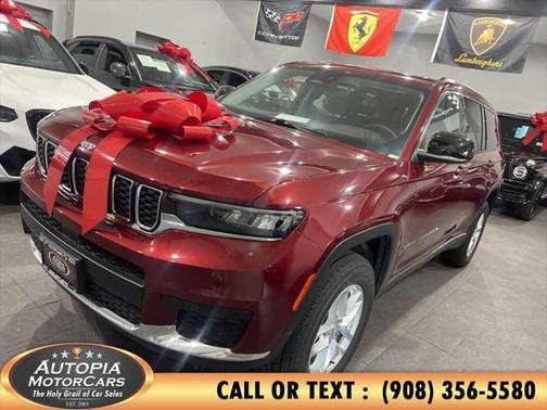 2022 Jeep Grand Cherokee L Laredo