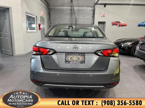 2020 Nissan Versa 1.6 S