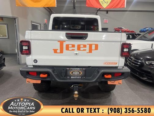 2020 Jeep Gladiator Mojave 4X4